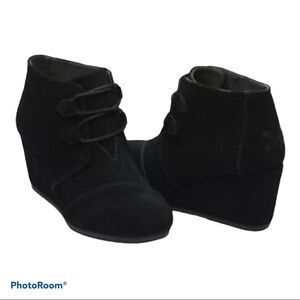 Toms wedge high heel boots black suede size 7